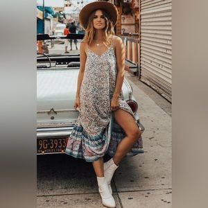 SOLD!SPELL DAHLIA STRAPPY SIZE L (Oversized)